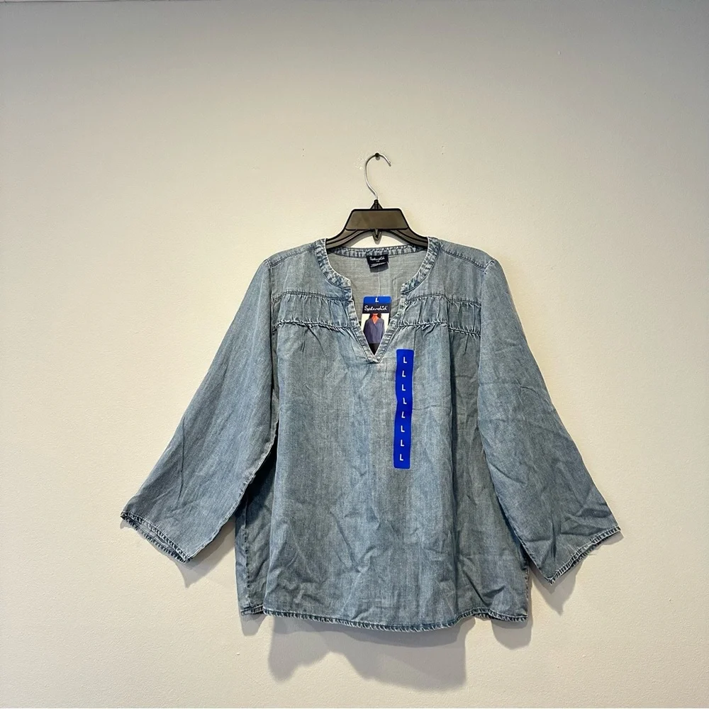 Splendid Ladies' V-Neck Blouse, Size L - Picture 4 of 8